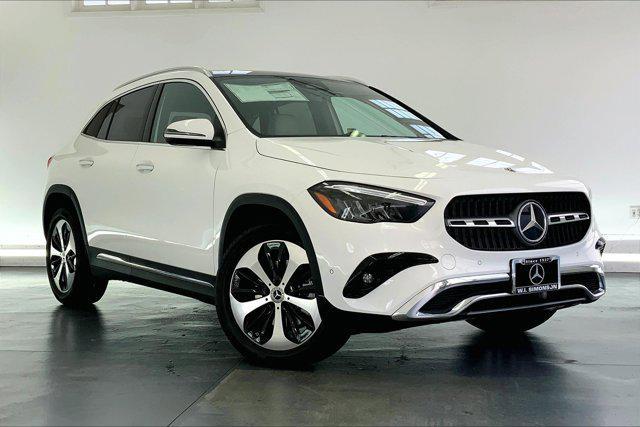 new 2025 Mercedes-Benz GLA 250 car, priced at $46,445