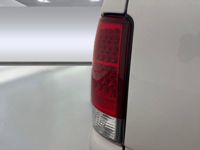 used 2003 GMC Yukon XL car, priced at $4,988