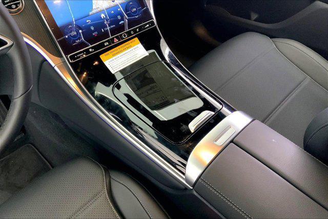 new 2025 Mercedes-Benz GLC 300 car, priced at $56,175