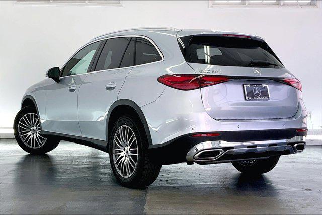 new 2025 Mercedes-Benz GLC 300 car, priced at $56,175