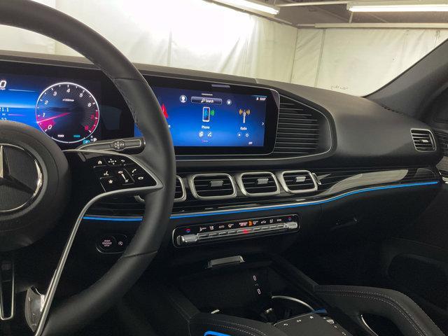 new 2025 Mercedes-Benz GLE 580 car, priced at $95,665