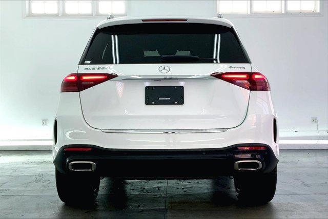 new 2025 Mercedes-Benz GLE 580 car, priced at $95,665