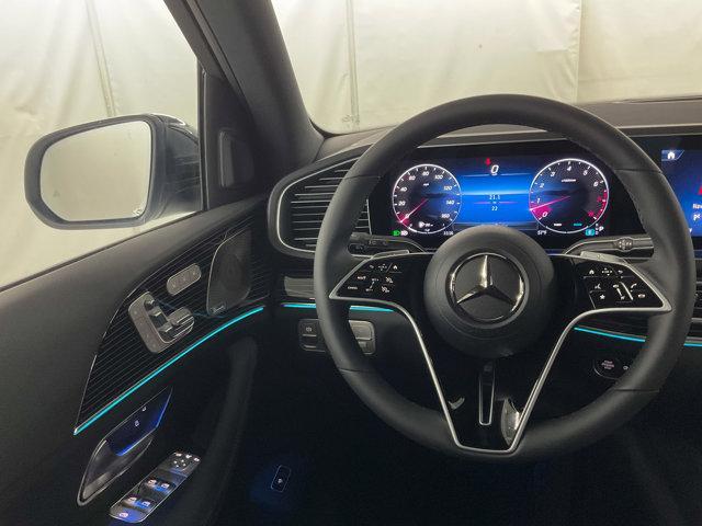 new 2025 Mercedes-Benz GLE 580 car, priced at $95,665