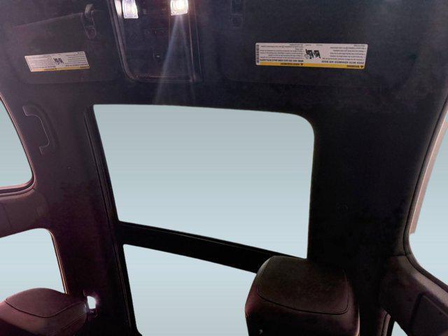 used 2022 Cadillac XT5 car, priced at $31,888