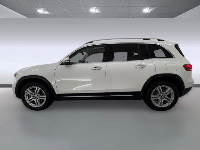 used 2023 Mercedes-Benz GLB 250 car, priced at $30,899