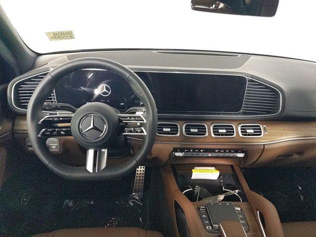 new 2025 Mercedes-Benz GLS 450 car, priced at $96,495