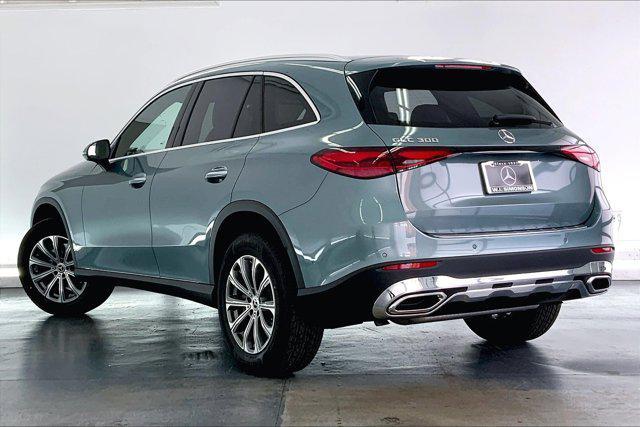 new 2025 Mercedes-Benz GLC 300 car, priced at $53,375