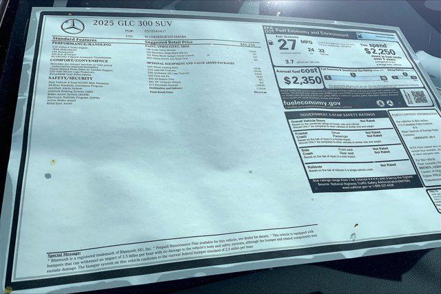 new 2025 Mercedes-Benz GLC 300 car, priced at $53,375