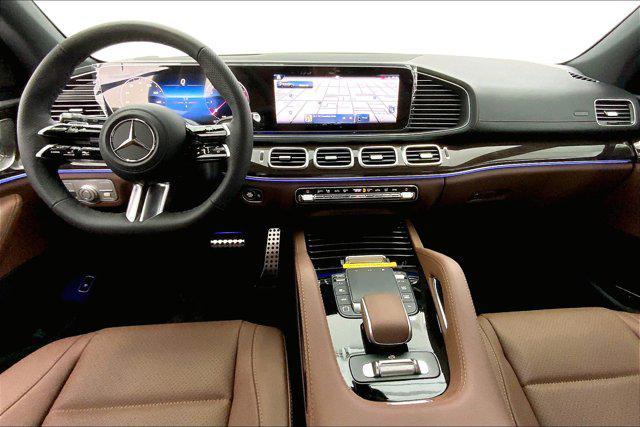 new 2025 Mercedes-Benz GLS 450 car, priced at $97,000