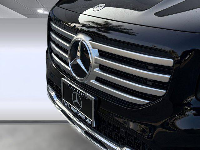 new 2026 Mercedes-Benz GLB 250 car, priced at $49,355