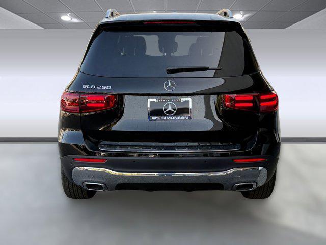new 2026 Mercedes-Benz GLB 250 car, priced at $49,355