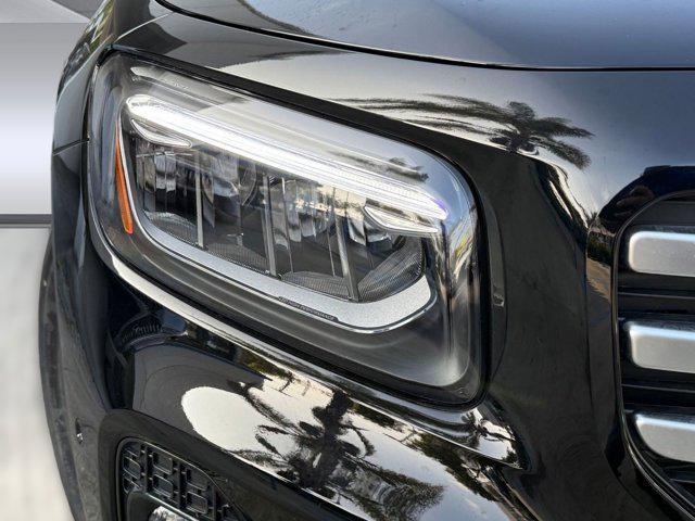 new 2026 Mercedes-Benz GLB 250 car, priced at $49,355