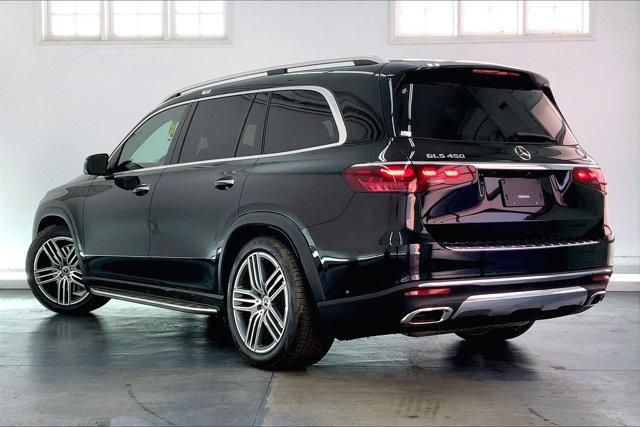 new 2025 Mercedes-Benz GLS 450 car, priced at $92,815