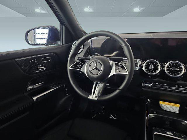 new 2025 Mercedes-Benz GLB 250 car, priced at $51,610