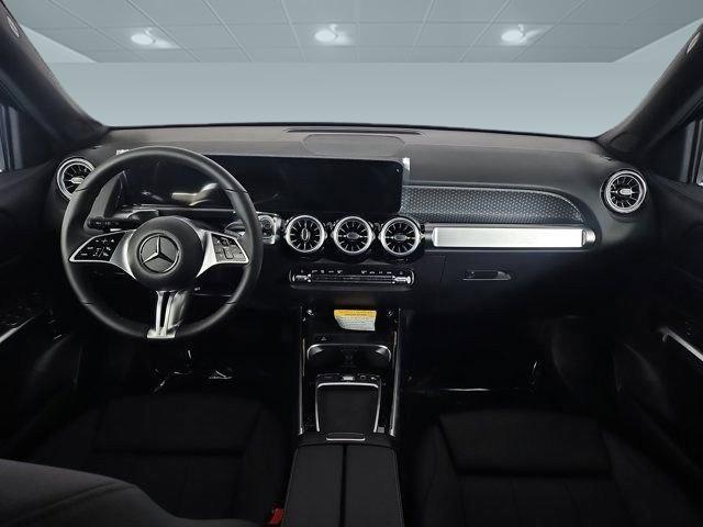 new 2025 Mercedes-Benz GLB 250 car, priced at $51,610