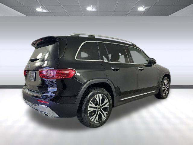 new 2025 Mercedes-Benz GLB 250 car, priced at $51,610