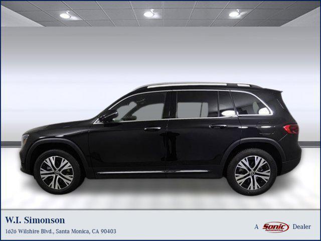 new 2025 Mercedes-Benz GLB 250 car, priced at $51,610