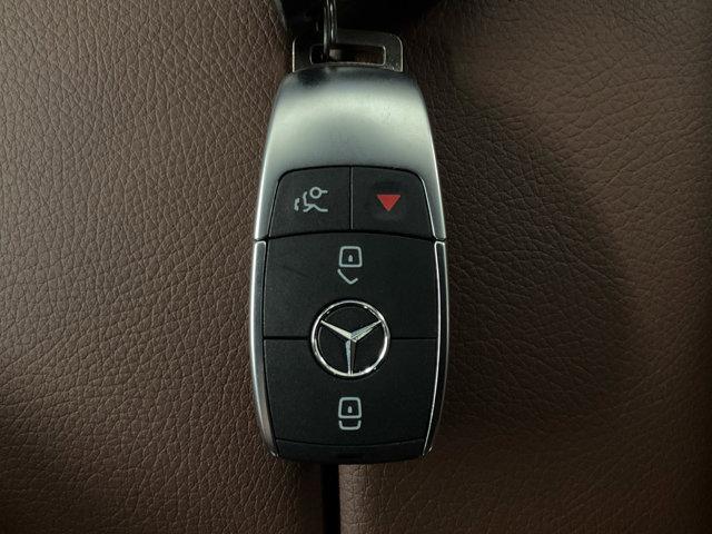 new 2025 Mercedes-Benz GLS 450 car, priced at $97,090