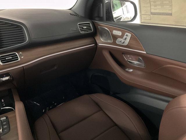 new 2025 Mercedes-Benz GLS 450 car, priced at $97,090