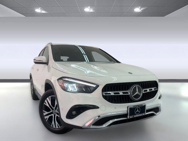 used 2025 Mercedes-Benz GLA 250 car, priced at $38,888