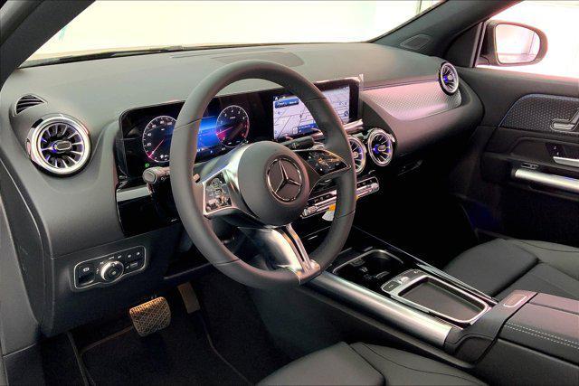 new 2025 Mercedes-Benz GLA 250 car, priced at $44,620