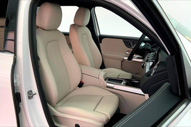 new 2025 Mercedes-Benz EQB 250 car, priced at $55,345