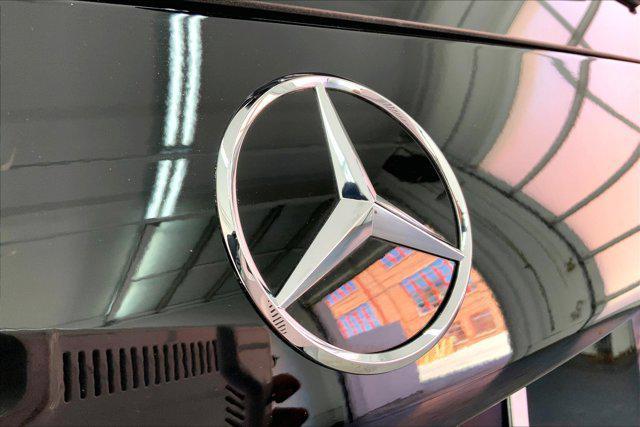 used 2022 Mercedes-Benz GLB 250 car, priced at $29,799