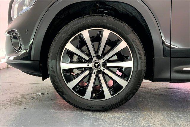 used 2022 Mercedes-Benz GLB 250 car, priced at $29,799