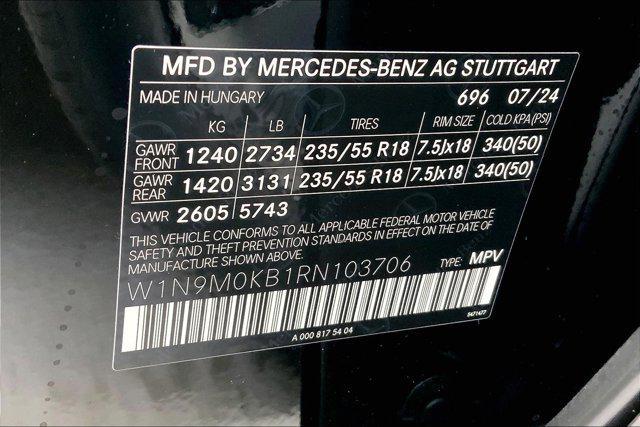 new 2024 Mercedes-Benz EQB 300 car, priced at $61,075