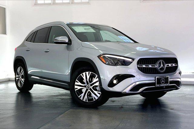 new 2025 Mercedes-Benz GLA 250 car, priced at $46,870