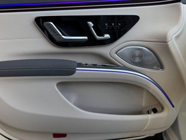 new 2026 Mercedes-Benz EQS 450 car, priced at $105,245