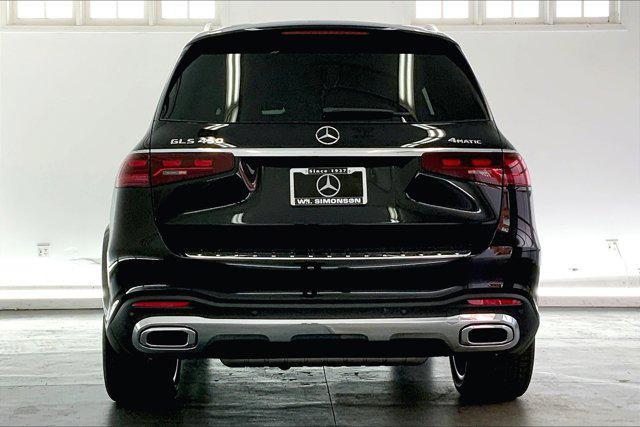 new 2025 Mercedes-Benz GLS 450 car, priced at $94,735