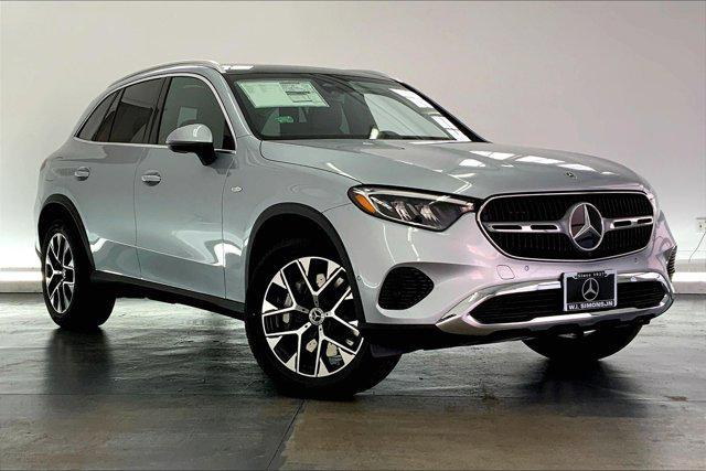 new 2025 Mercedes-Benz GLC 350e car, priced at $64,675
