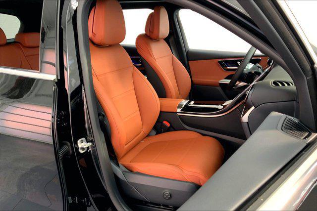 new 2025 Mercedes-Benz GLC 300 car, priced at $52,825