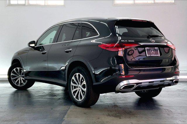 new 2025 Mercedes-Benz GLC 300 car, priced at $52,825