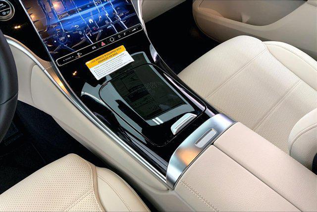 new 2025 Mercedes-Benz GLC 300 car, priced at $54,575