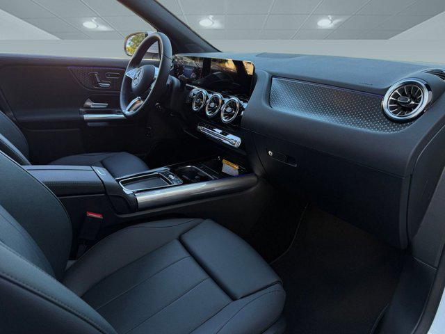 new 2026 Mercedes-Benz GLA 250 car, priced at $46,555