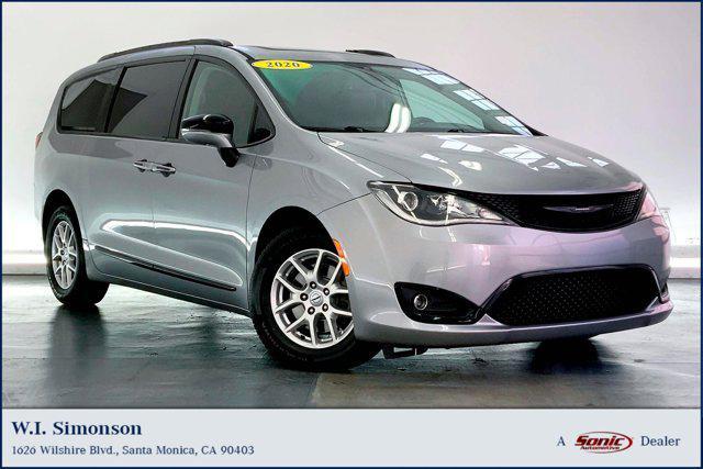 used 2020 Chrysler Pacifica car, priced at $19,888