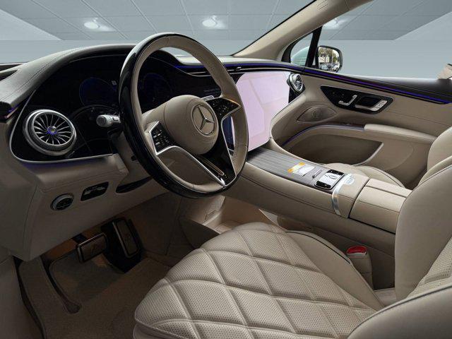 new 2025 Mercedes-Benz Maybach EQS 680 car, priced at $186,000