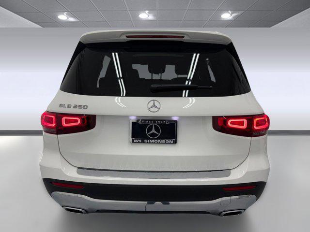 used 2023 Mercedes-Benz GLB 250 car, priced at $30,488