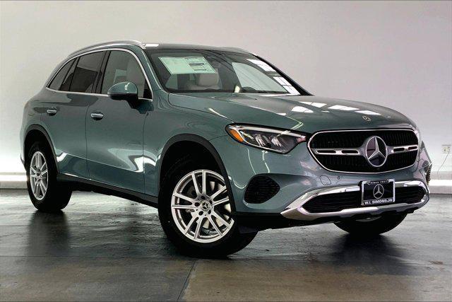 new 2025 Mercedes-Benz GLC 300 car, priced at $53,375