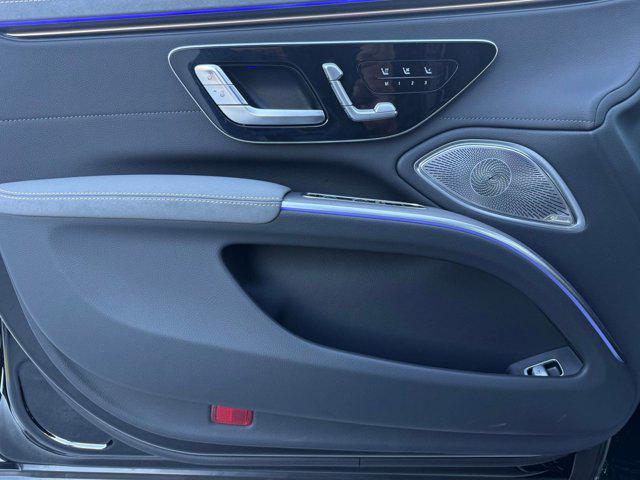 new 2026 Mercedes-Benz EQS 450 car, priced at $108,045