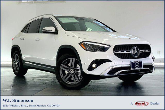 new 2025 Mercedes-Benz GLA 250 car, priced at $46,120