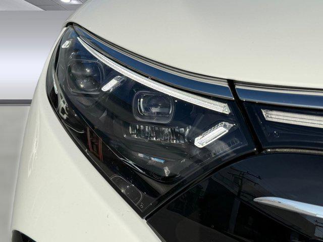 new 2026 Mercedes-Benz EQS 450 car, priced at $107,295