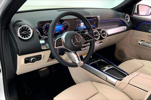 new 2025 Mercedes-Benz GLB 250 car, priced at $47,620