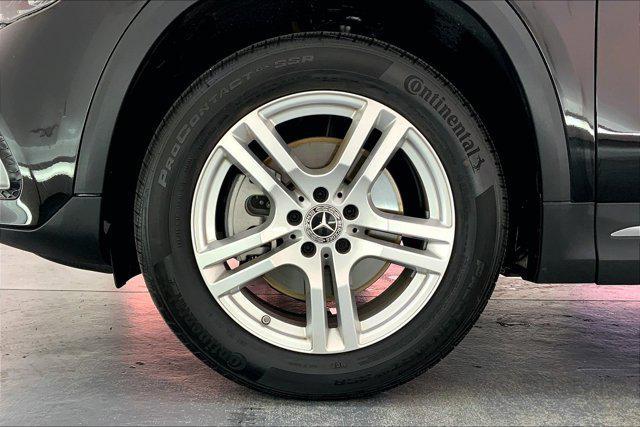 used 2022 Mercedes-Benz GLA 250 car, priced at $29,799