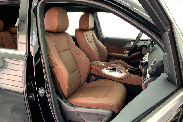 new 2025 Mercedes-Benz GLS 450 car, priced at $93,265