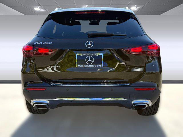 new 2026 Mercedes-Benz GLA 250 car, priced at $47,055