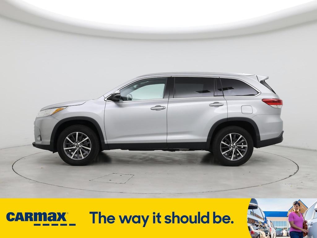 used 2019 Toyota Highlander car, priced at $31,998