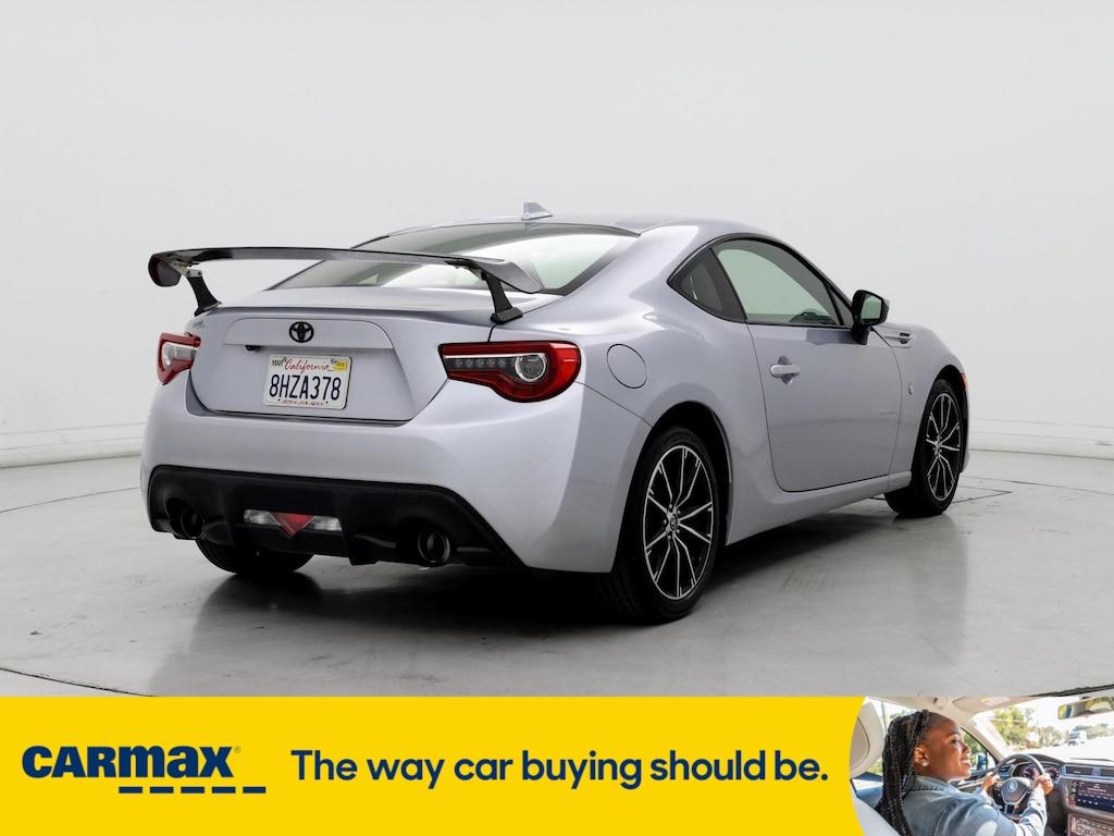 used 2018 Toyota 86 car, priced at $22,998